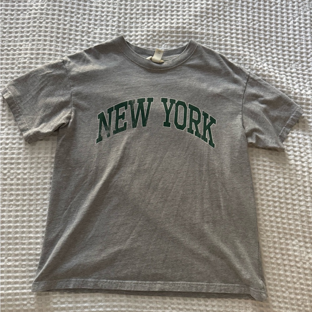 H&M Gray Crew Neck T-Shirt
